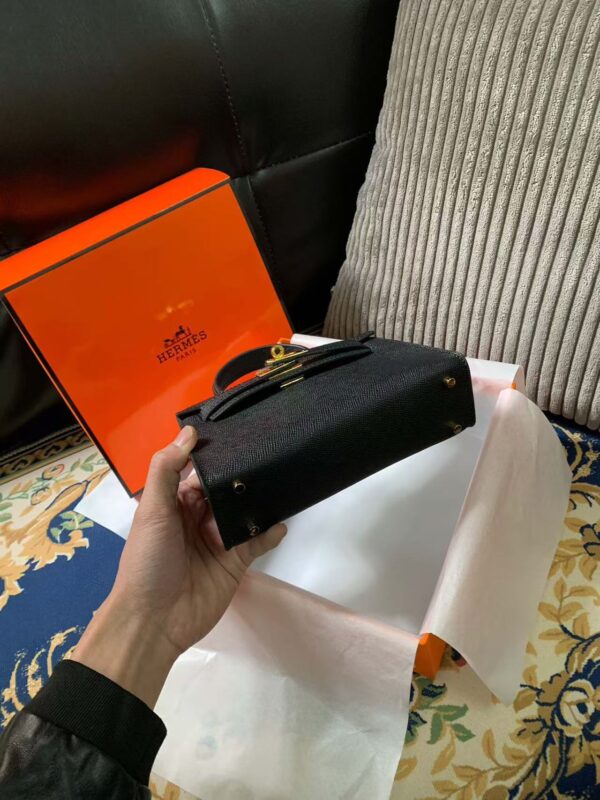 HERMES，エルメス ミニケリー2代 ブラックゴールド ハンドバッグ クラシックで豪華なスタイル - 图片 4